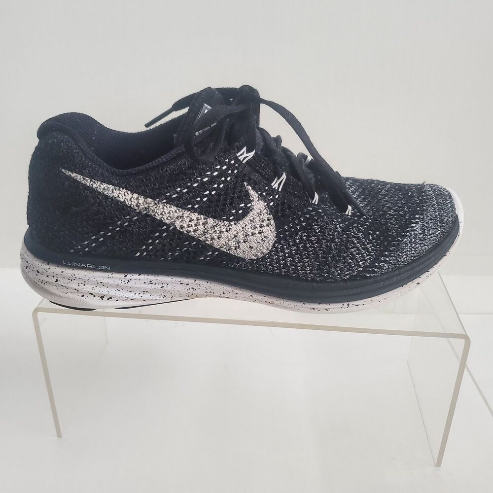 Nike Flyknit Women's Sneakers Size 7.5 Black White Oreo Running Flyknit Lunar 3 - Picture 2 of 9